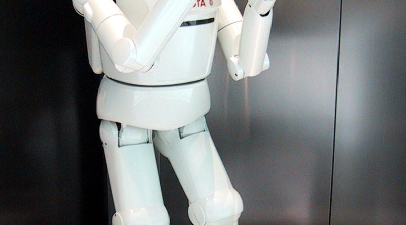 Toyota Robot at Toyota Kaikan.jpg